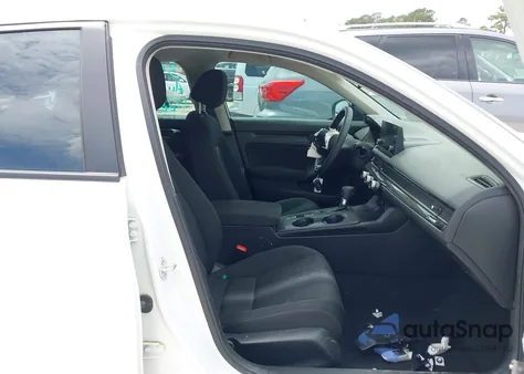 2024 Honda Civic Lx from USA, damaged, VIN 19XFL2H57RE032106